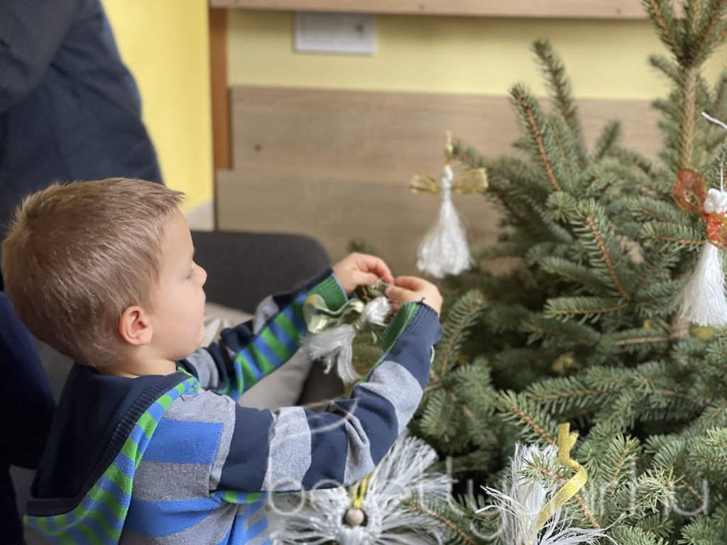 Tama angyalkák érkeztek a Vass Jenő oviba 09